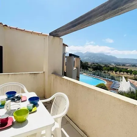 Apartamento Climatise 2 Pieces, Piscine, Parking, Proche - - Fr-1-63-342 *